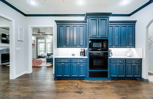 McKinney Villa | Exquisite Texas Villa with Pool, Pond & 10 Acres of Serenity