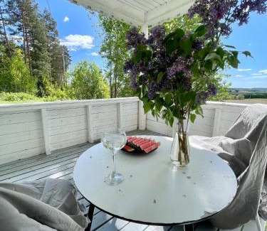 Trogstad House | Charming SAMM Guest House: Pet-Friendly Getaway Near Oslo