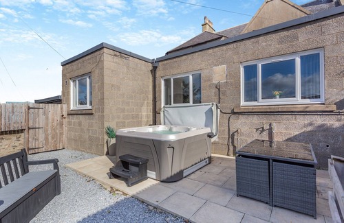 Cullen Cottage | 10 bedroom accommodation in Cullen, near Buckie