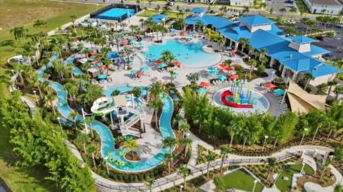 Davenport House | Windsor Island 2286Lc: Family-Friendly Retreat with Pool