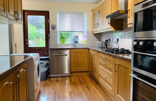 Sligo House | Family-Friendly Getaway at Beechwood Court Self-Catering