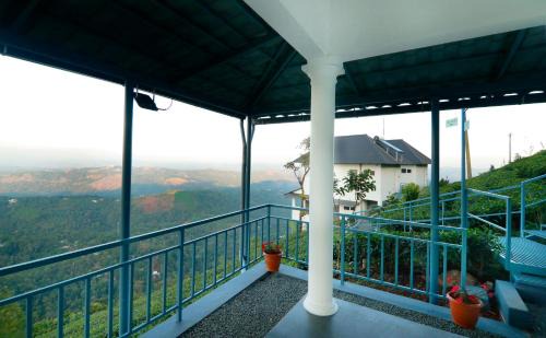 Udumbanchola Resort | Family-Friendly Retreat at 10 Degrees North by Avni Holidays