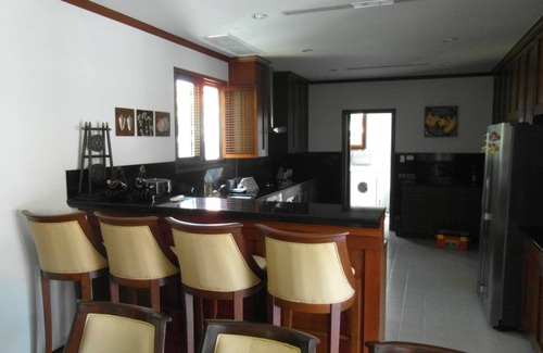 Cherngtalay Villa | Exotic 4-Bedroom Villa in BangTao with Homemade Thai Food