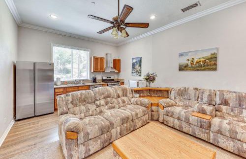 Alessandro Heights Apartment | Riverside Oasis: Ideal Retreat for Groups Near Downtown