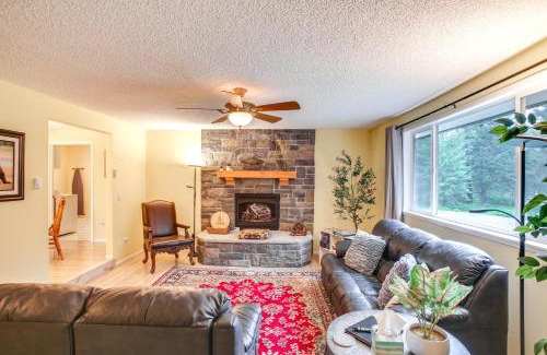 Kootenai County House | Idyllic Retreat Just 10 Minutes from Silverwood!