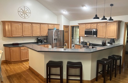 Sayler Park House | Family-Friendly Retreat 10 Miles from Perfect North Ski Slopes