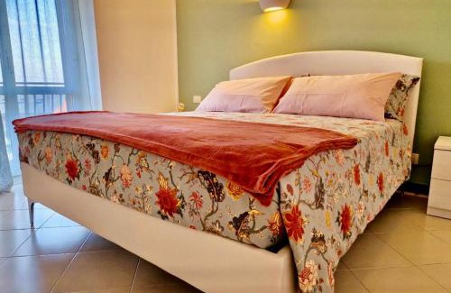 Rezza Apartment | Relaxing Double Suite Surrounded by Nature, 10 Min to Beach