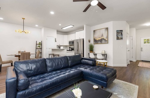 Charlotte House | Convenient Getaway: 10 Min From Uptown & Airport!