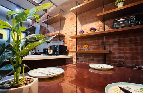 Tanjung Tokong Villa | Convenient Stay 10 Mins From Tanjung Bungah Beach