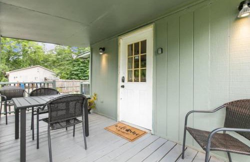Birmingham House | Convenient Stay Near Downtown Birmingham - Pet Friendly