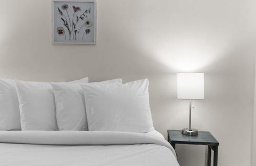 Birmingham House | Modern Pet-Friendly Retreat 10 Mins from Downtown Magic City