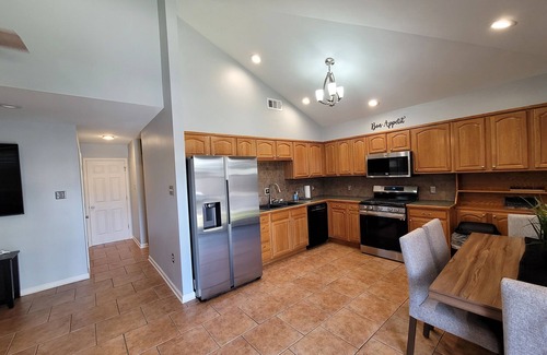 Lakeview House | Convenient Escape: 7 Min to Downtown with Pool & Firepit