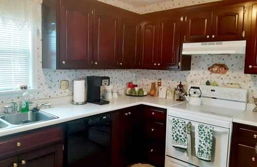 Roebuck House | Ideal Getaway Near I-26 with Pool and Ocean View