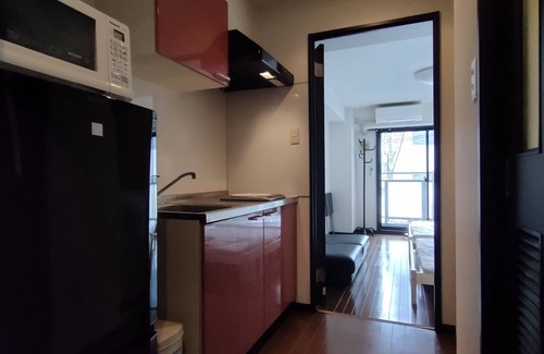 Naniwa Apartment | Conveniently Located Hotel Near JR Namba and Subway Access