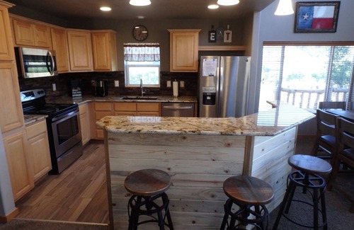 Salida House | Convenient Location Near Monarch Mountain and Arkansas River