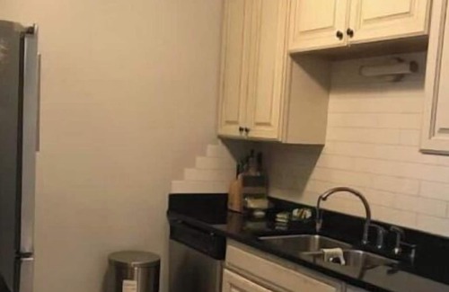 Mercer Island Apartment | Convenient Access to Seattle/Bellevue with Spa Amenities