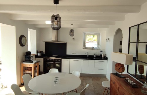 Vallauris Villa | Idyllic Villa with Pool and Ocean Views near Cannes