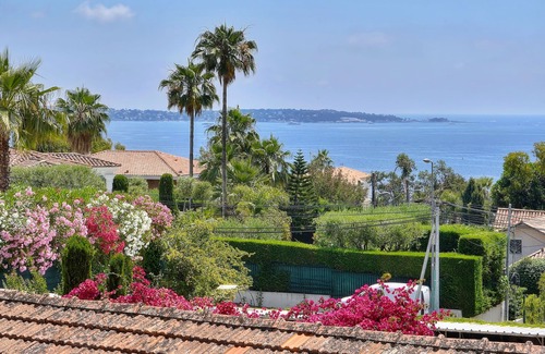 Vallauris Villa | Idyllic Villa with Pool and Ocean Views near Cannes