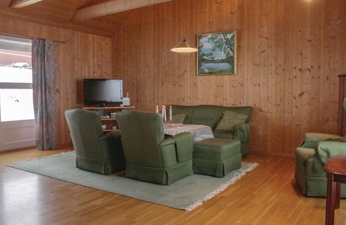 Sndre Land House | Spacious 3-Bedroom House for Families - Eco-Friendly Stay