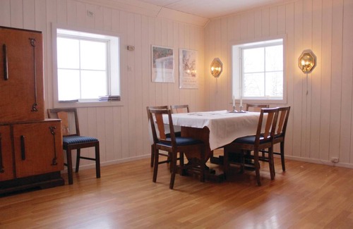 Sndre Land House | Spacious 3-Bedroom House for Families - Eco-Friendly Stay
