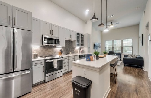 Addison Apartment | Relaxing 1BD Apt with Pool & Spa Near Dallas Beltline