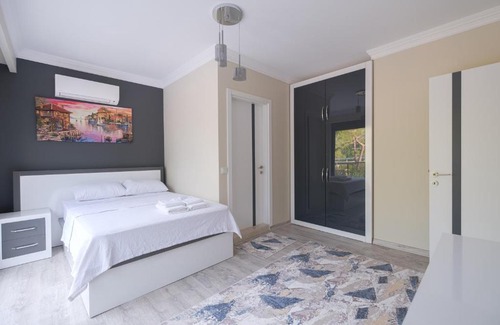 Cirali Villa | Exclusive 10-Person Villa in Scenic Antalya Olympos