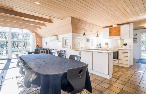 Houstrup House | Spacious 10-Person Holiday Home in Nørre Nebel