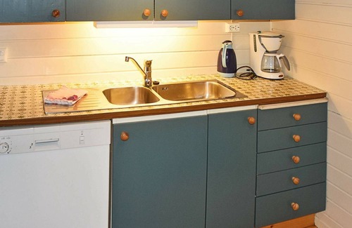 Volda House | Ideal 10-Person Holiday Home in Folkestad with Great Amenities