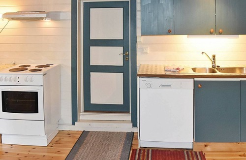 Volda House | Ideal 10-Person Holiday Home in Folkestad with Great Amenities