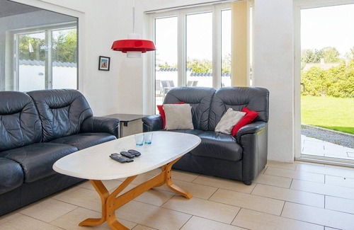 Grena Strand House | 10 person holiday home in Grenaa