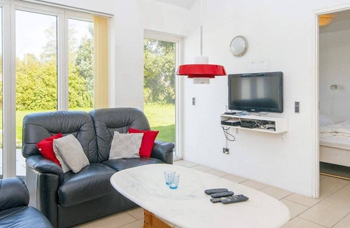Grena Strand House | 10 person holiday home in Grenaa