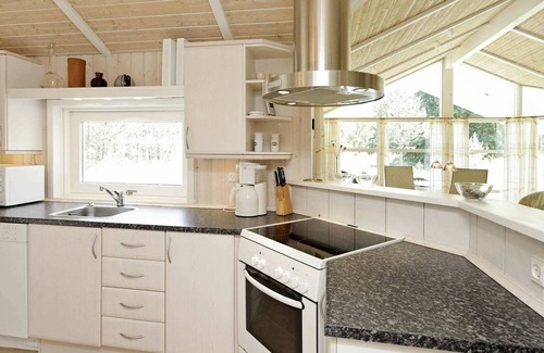 Aalbaek House | Perfect Holiday Home for 10 in Ålbæk with Spa & Breakfast