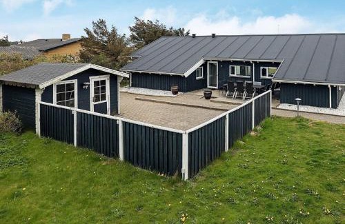Grønhøj House | Family-Friendly Three-Bedroom Home in Væggerløse