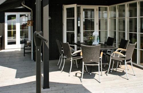 Nysted House | Spacious 10-Person Holiday Home in Nysted - Family Friendly!