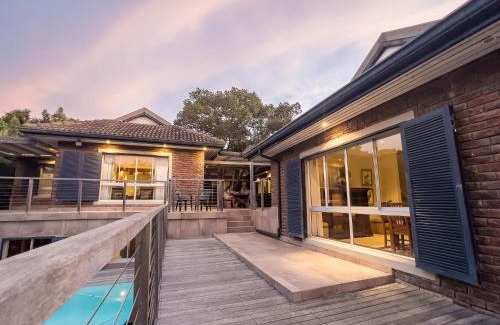 Nature's Valley House | Elegant 10 St Andrews Avenue - Rated 9.6 with Pool Access