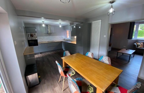 Woodhall Spa House | Discover 10 Tarleton Avenue: Woodhall Spa Retreat with Spa