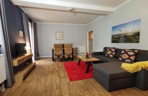 Parchtitz Apartment | Relax at 10 Walnuss: Pet-Friendly Oceanfront Retreat