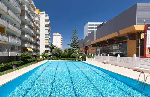 Grau i Platja Apartment | Spacious 3-Bedroom Apartment with Pool and Pet-Friendly Perks