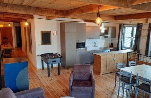 Les Ternes Apartment | 100 m² Apartment ∙ 3 bedrooms ∙ 6 guests