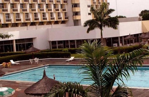 Owerri Hotel | Spacious Oceanfront Retreat with Pool & Spa for Four Guests