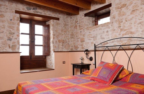 Tuineje House | Cozy 100 m² Retreat with Private Pool for Two Guests