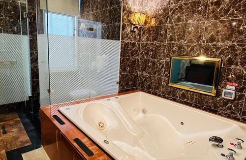 Beitou Hotel | Cozy 100 m² Motel for 3 Guests with Pet-Friendly Perks