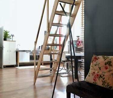 Bruckstraße Apartment | Spacious Loft in the Heart of the City - Rated 9/10 by Guests