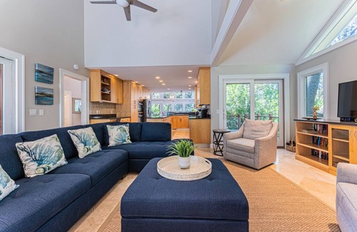 Beach Lagoon House | Sea Pines Home: Private Pool & Spa Steps from the Beach
