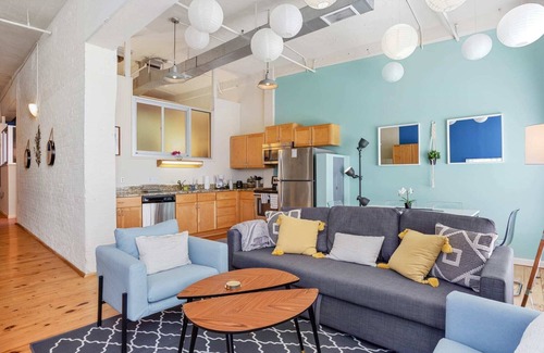 Downtown Apartment | Historic 2BR Loft with High Ceilings and Unique Amenities