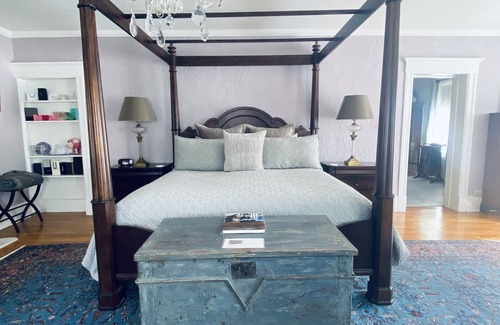 Gananoque Bed & Breakfast | Relaxing Stay at 1000 Islands B&B – The Bulloch House