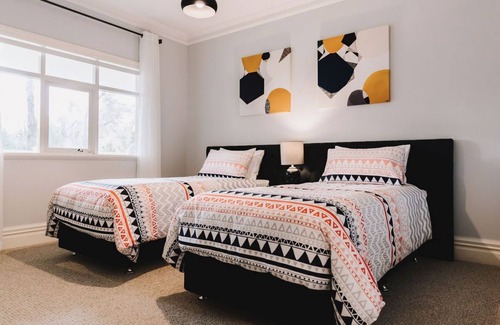 Ferny Creek Bed & Breakfast | Unforgettable Stay near the 1000 Steps & Dandenong Ranges