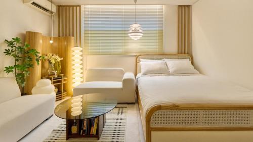 Seokchon-dong Apartment | 100Dreams House