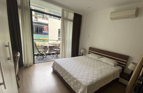 Nguyen Thai Binh Apartment | 100m from Ben Thanh Market.