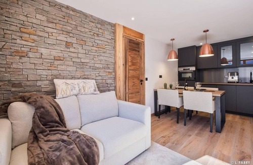 Tignes Apartment | Cozy Balcony Retreat Steps from Tignes Ski Slopes